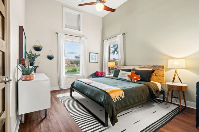 1804 Leander ST, Georgetown, TX 78626
