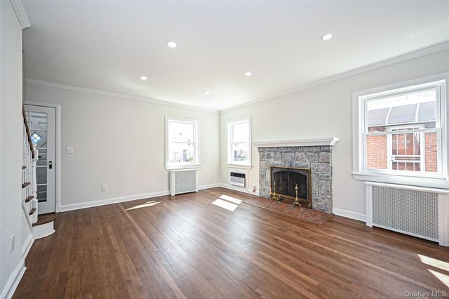 73-36 196th Street, Fresh Meadows, NY 11366