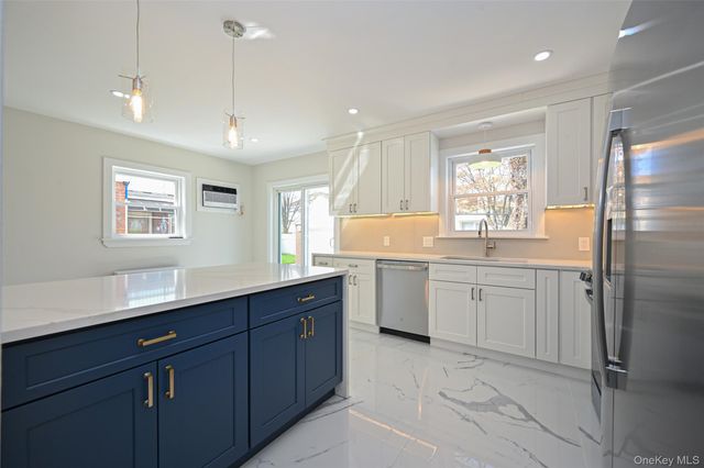 73-36 196th Street, Fresh Meadows, NY 11366