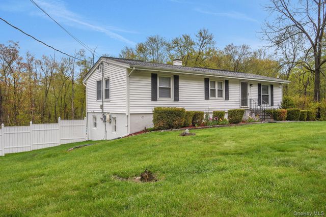 3296 Stony Street, Mohegan Lake, NY 10547