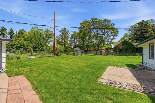 2717 30th Avenue NE, Saint Anthony, MN 55418