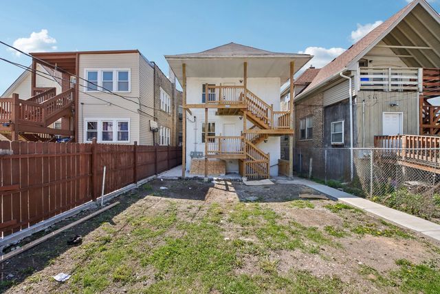 853 N Laramie Avenue, Chicago, IL 60651