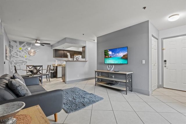 4200 South Valley View Boulevard 1007, Las Vegas, NV 89103