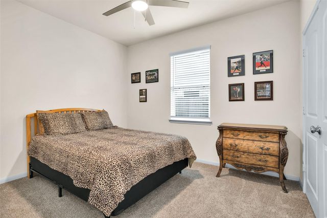 18806 Legend Oaks Drive, Magnolia, TX 77355