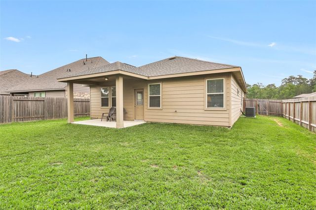 18806 Legend Oaks Drive, Magnolia, TX 77355