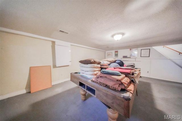 103 S Ellen Street, Dixon, MO 65459