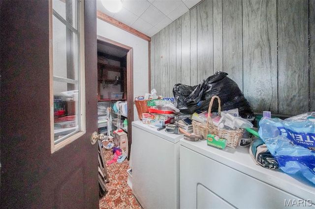 103 S Ellen Street, Dixon, MO 65459