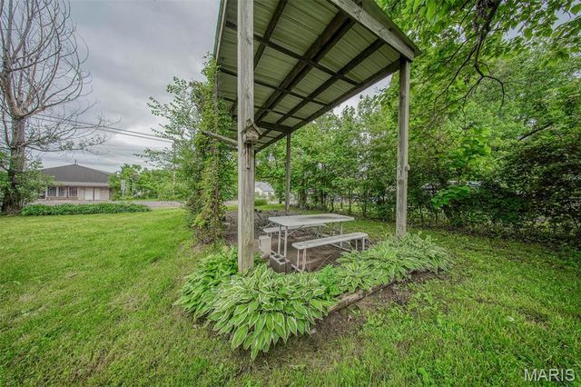 103 S Ellen Street, Dixon, MO 65459