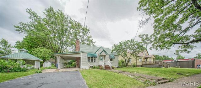 103 S Ellen Street, Dixon, MO 65459