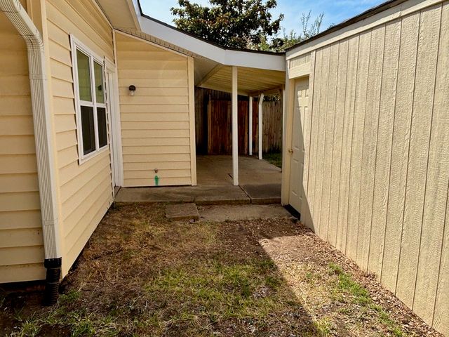 534 Prairie Dell Street, Lewisville, TX 75067