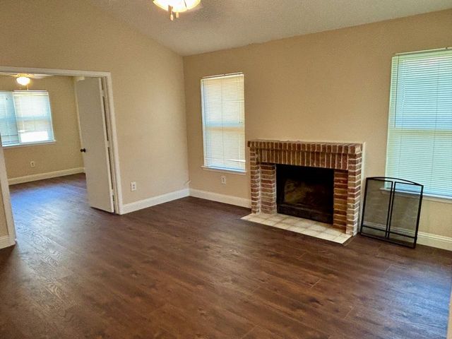 534 Prairie Dell Street, Lewisville, TX 75067