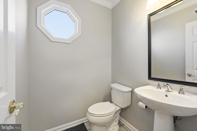 402 BLENNY LN, Chester, MD 21619