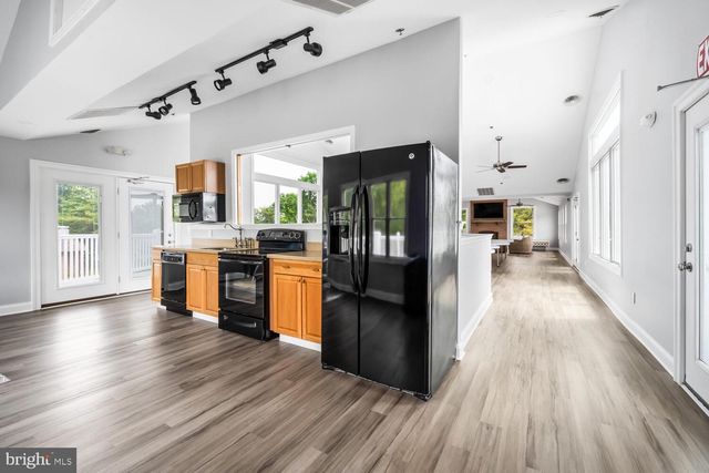 402 BLENNY LN, Chester, MD 21619