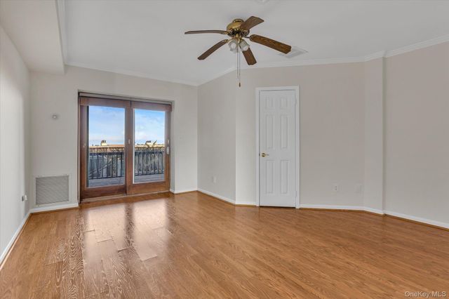 207 Fox Hill Drive, Baiting Hollow, NY 11933