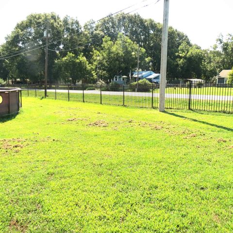 13504 RoyalAshdown Manor, North Little Rock, AR 72117