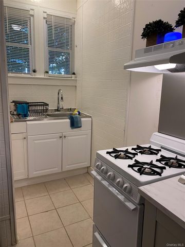 6 Lake Street, White Lake, NY 12720