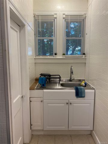 6 Lake Street, White Lake, NY 12720