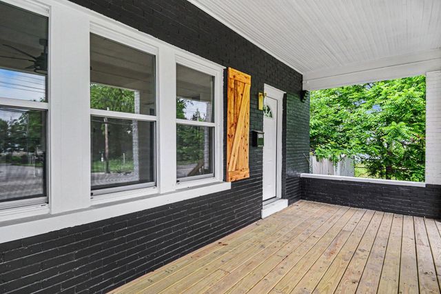 3121 E 5th Avenue, Columbus, OH 43219