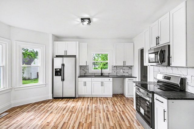 3121 E 5th Avenue, Columbus, OH 43219
