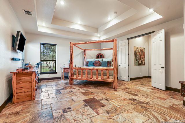 23328 Osceola Blf, San Antonio, TX 78261