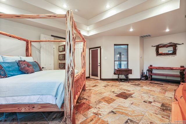 23328 Osceola Blf, San Antonio, TX 78261