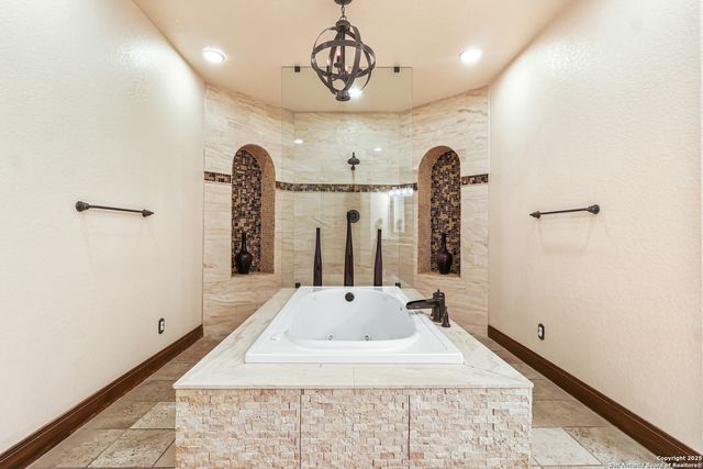 23328 Osceola Blf, San Antonio, TX 78261