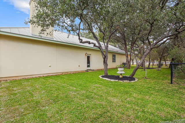 23328 Osceola Blf, San Antonio, TX 78261