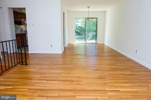 7019 REDMILES RD, Laurel, MD 20707