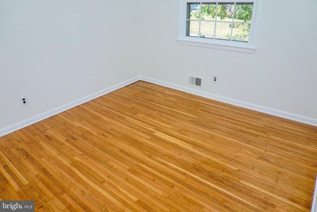 7019 REDMILES RD, Laurel, MD 20707