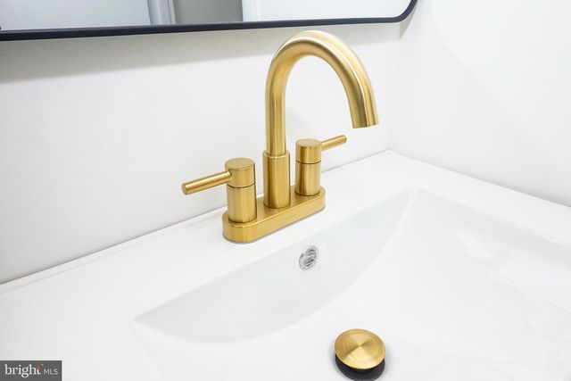 7019 REDMILES RD, Laurel, MD 20707