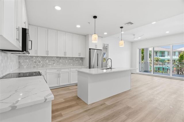 13655 GULF BOULEVARD 201, Madeira Beach, FL 33708