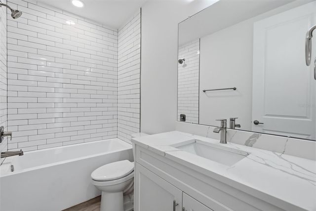 13655 GULF BOULEVARD 201, Madeira Beach, FL 33708