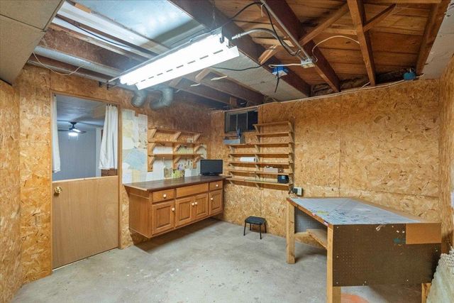 5301 Pheasant Hill Road, Monona, WI 53716