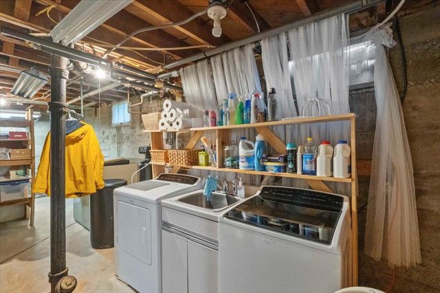 5301 Pheasant Hill Road, Monona, WI 53716