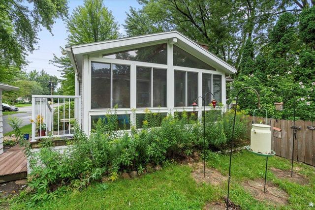 5301 Pheasant Hill Road, Monona, WI 53716