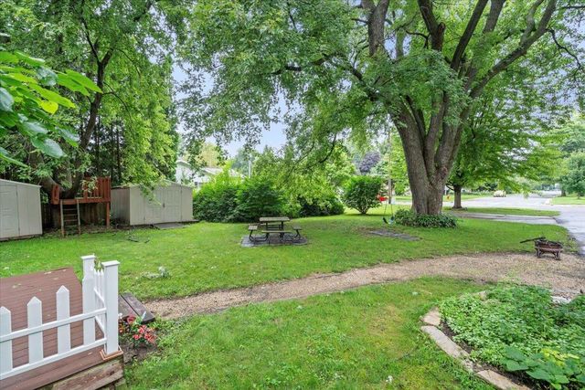 5301 Pheasant Hill Road, Monona, WI 53716