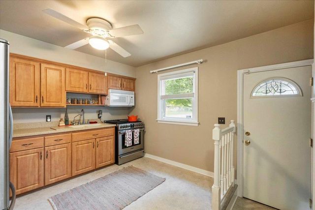 5301 Pheasant Hill Road, Monona, WI 53716