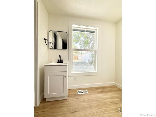 1926 Hanover Street, Aurora, CO 80010