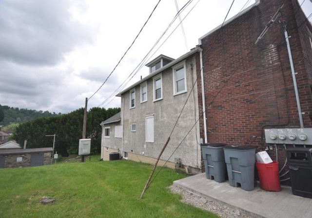 626-628 Pittsburgh Street, Springdale Boro, PA 15144