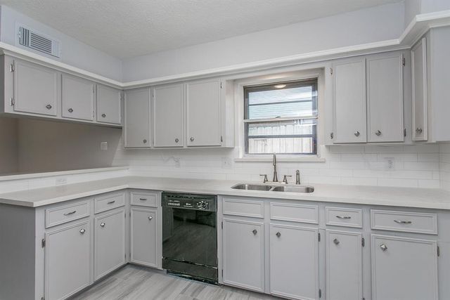 4219 Tuscarora Street, Pasadena, TX 77504