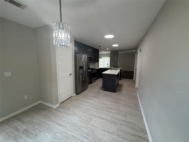 75 E Village Knoll Circle, The Woodlands, TX 77381