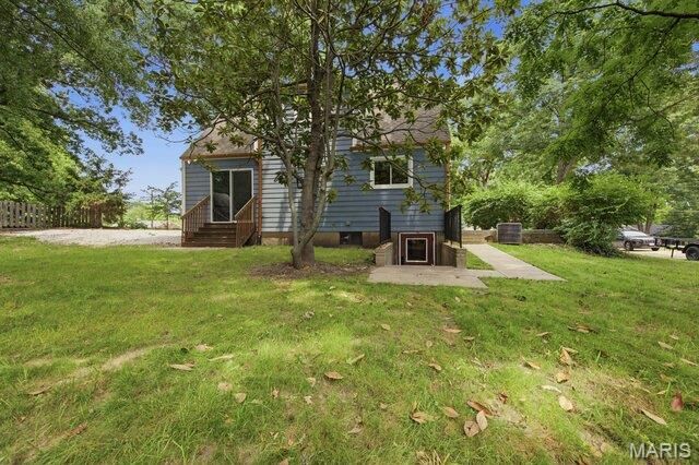 616 Plantmore Drive, Ferguson, MO 63135
