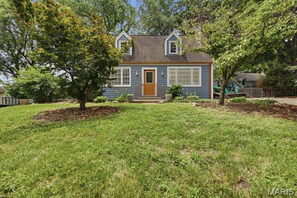 616 Plantmore Drive, Ferguson, MO 63135