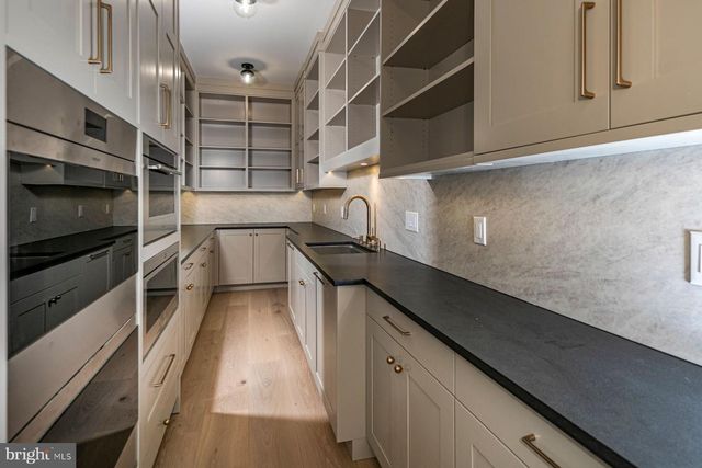 109 POE RD, Princeton, NJ 08540