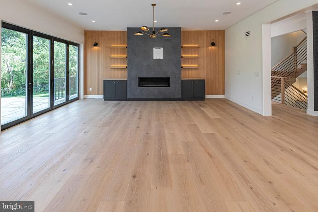 109 POE RD, Princeton, NJ 08540