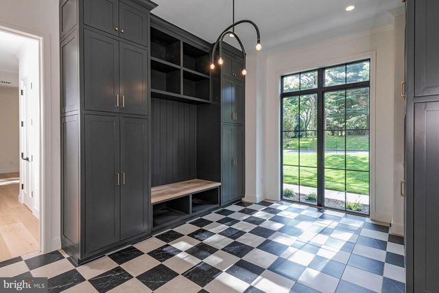 109 POE RD, Princeton, NJ 08540