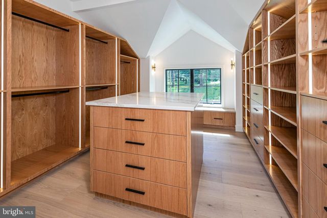 109 POE RD, Princeton, NJ 08540