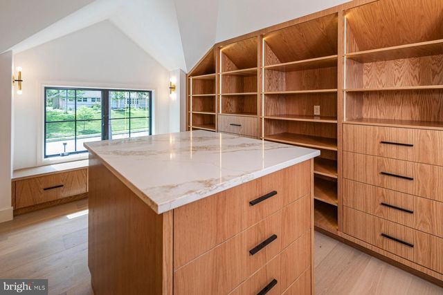 109 POE RD, Princeton, NJ 08540