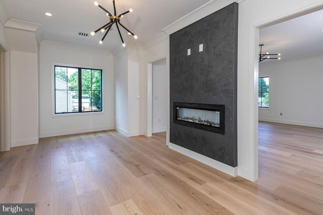 109 POE RD, Princeton, NJ 08540