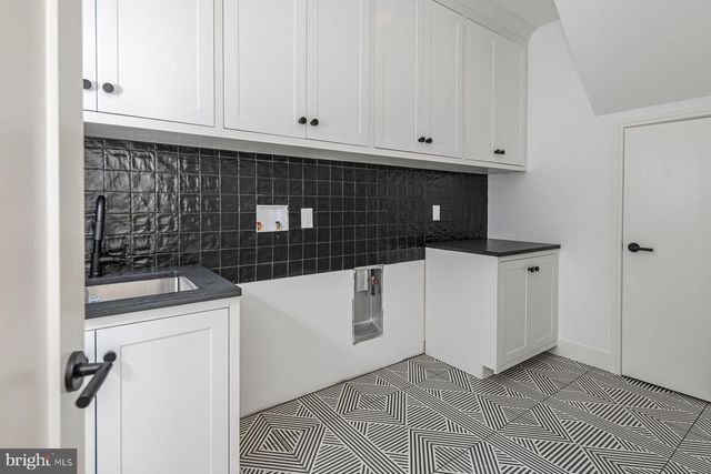 109 POE RD, Princeton, NJ 08540
